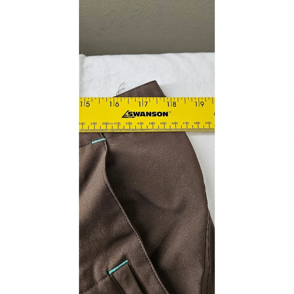 Magellan Sportswear Womens Brown Outdoor Hiking Shorts Size 12‎ Polyester Pocket